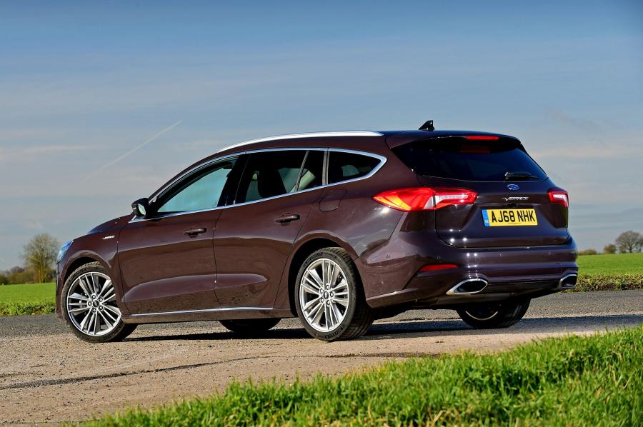  Ford Focus Vignale Estate 2018 года  (UK) (фото 3 из 18)